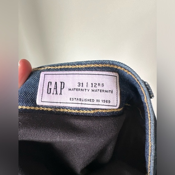 Maternity Blue Straight Leg Jeans with Classic Indigo Finish GAP - Picture 7 of 7